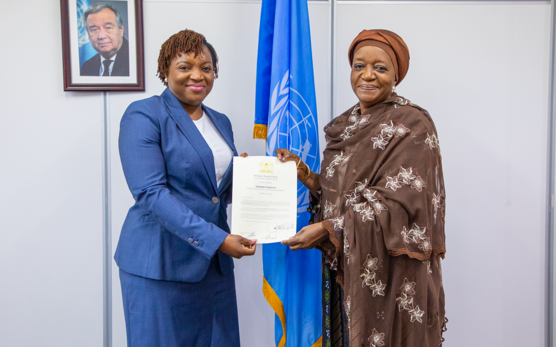 H.E. AMB. NAKHUMICHA WAFULA, E.G.H. PRESENTS CREDENTIALS TO DIRECTOR-GENERAL, UNITED NATIONS OFFICE AT NAIROBI.